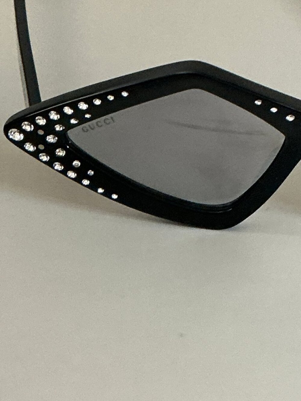 Gucci Hollywood Forever GG0496S Black Crystal Cat Eye Sunglasses - Picture 5 of 8